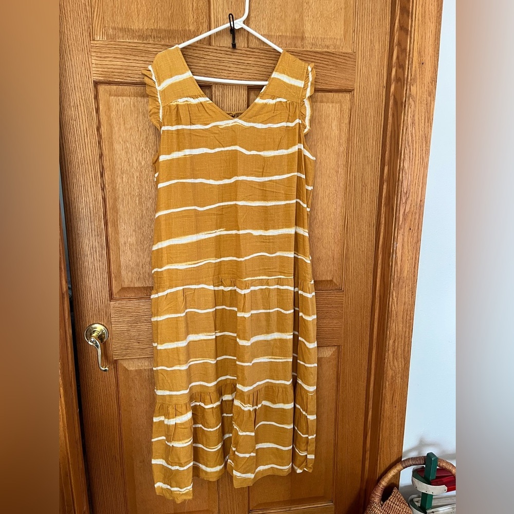@ Simply Vera Vera Wang XL Mustard Yellow and White Striped Maxi Dress